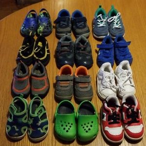12 Pair Bundle Infant Boy Size 5/6 Shoes